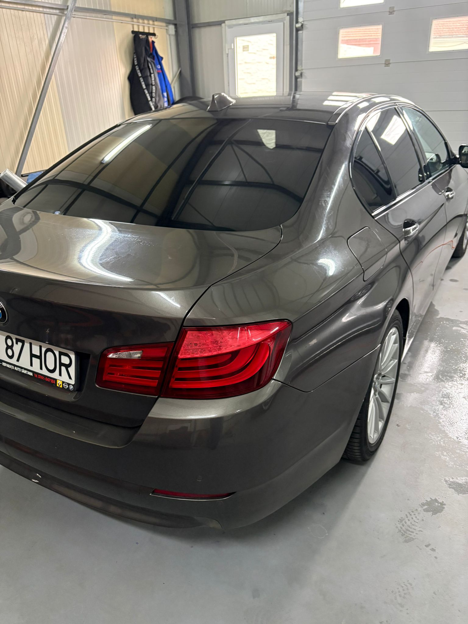 Folii Auto BMW Seria 5 Gri